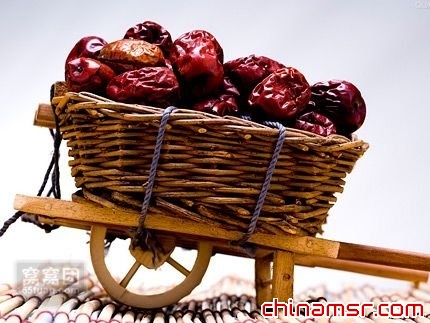 女人养生:吃枣的好处和禁忌。