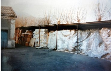 小厂负债时积压的产品