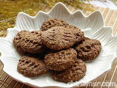 血糖低吃饼干比巧克力管用