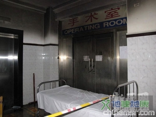 起火的手术室。新民晚报·新民网记者 许明 摄