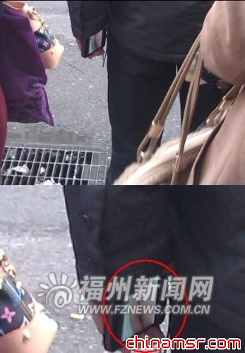 &ldquo;AV哥&rdquo;候车看色情视频。