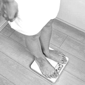 防癌抗癌的关键离不开生活细节。近日,美国“网络医学博士网”刊登了,世界癌症研究基金会和美国癌症研究所发表的一份报告称,1/3的癌症是可以预防的,健康饮食,积极锻炼和保持健康体重等健康生活方式可以使癌症危险降低34%。