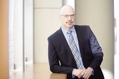 阿斯利康中国COO大卫&middot;思诺：五驾马车驰骋中国市场